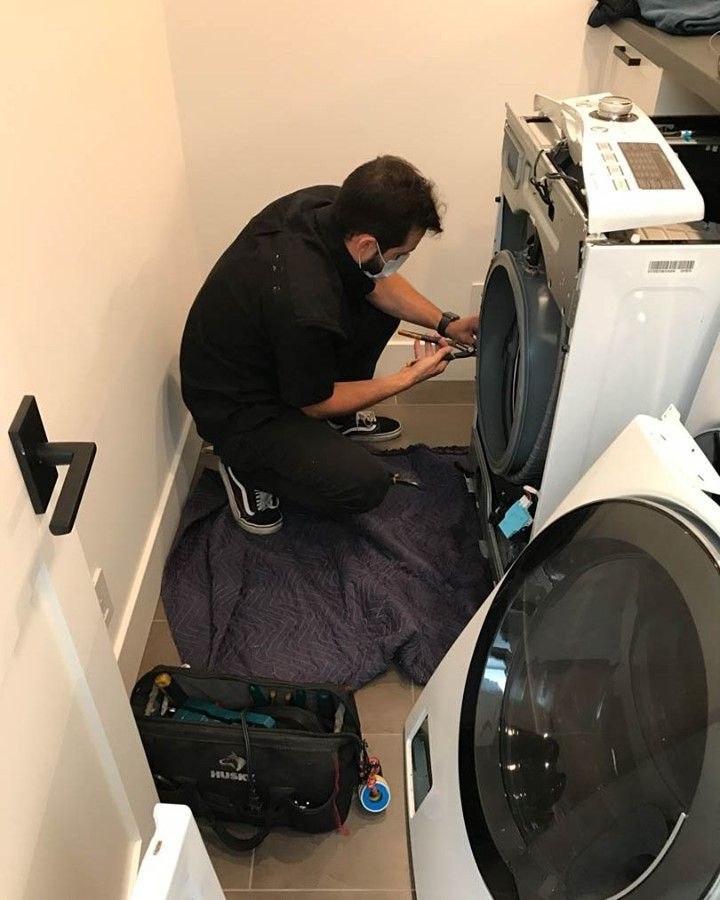 قطعات مصرفی در تعمیر ماشین لباسشویی آاگ