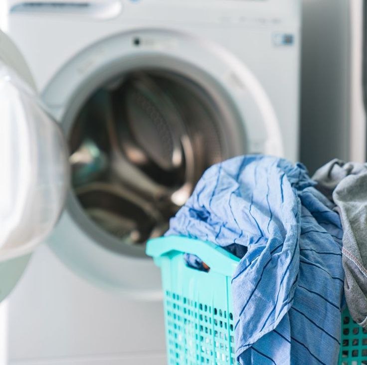 نشانه های نیاز به تعمیر ماشین لباسشویی آاگ